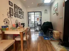萨尔图区|格林小镇二期2室2厅1卫出售|买房租房佣金全返