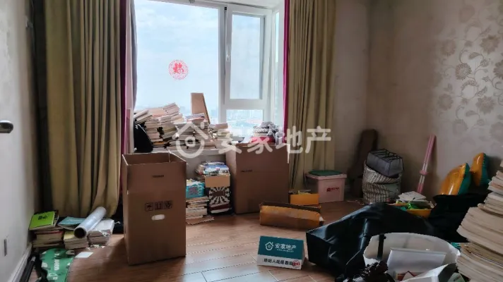 南风广场旁汇景名苑电梯三室54万房本满二可按揭
