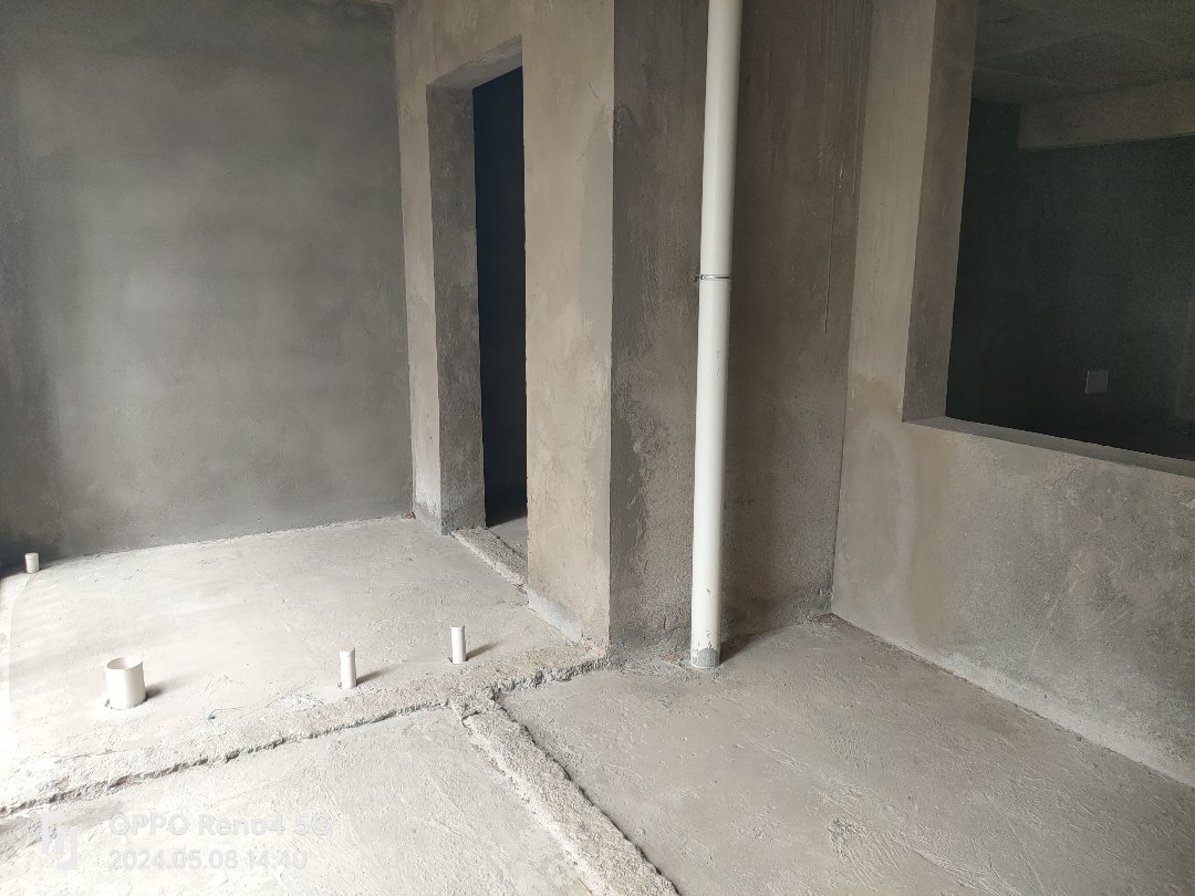 麒麟区东片区毛坯4室2厅2卫二手房出售15