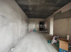 容县|富盛广场3室2厅1卫出售