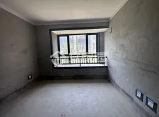梁园区|南湖公馆3室2厅2卫出售