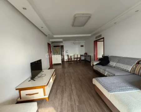 中海华庭3室2厅2卫精装