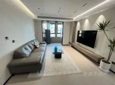 高新区|时代华庭3室2厅2卫出售