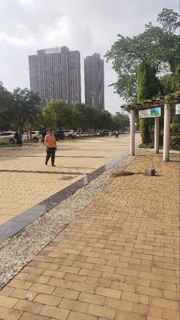 麒麟区南片区精装4室2厅2卫二手房出售14