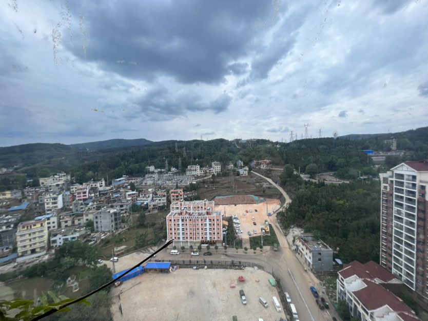 清溪河畔,豪华装修3室2厅1卫1阳台，拎包入住，采光空气都很好！14