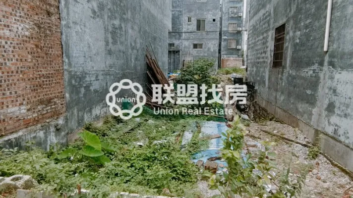 原南江砖厂宅基地 前后7米宽！！