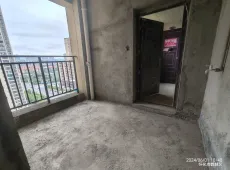 鹤城区|云溪名都3室2厅2卫出售
