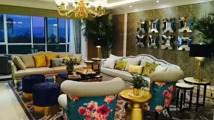 阳光金水湾6楼300㎡4室2厅3卫精装修拎包入住