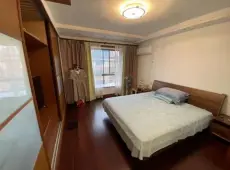 宜兴市|龙泽苑二期5室3厅3卫出售|买房租房佣金全返