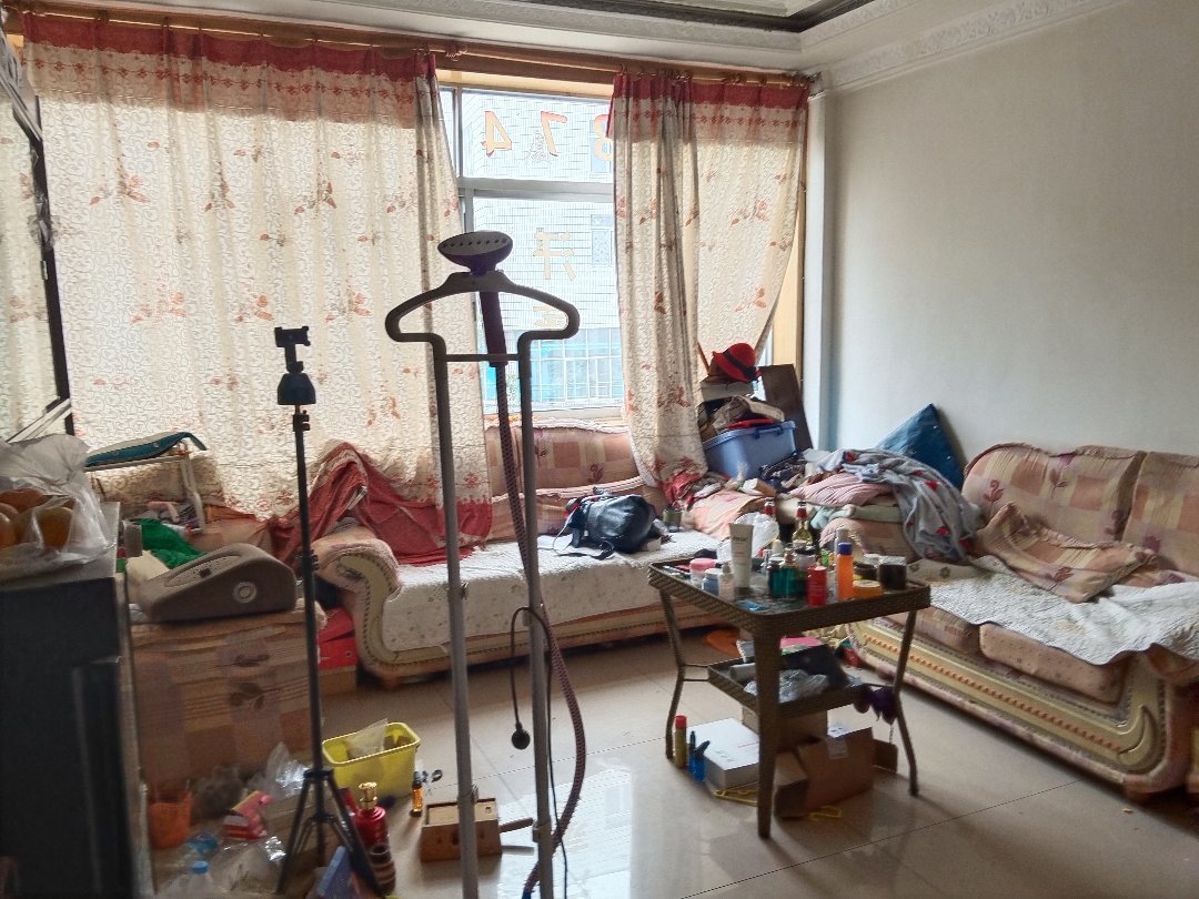 市中心精品好房，市政府一号院3室2厅1卫1阳台-市政府一号院二手房价