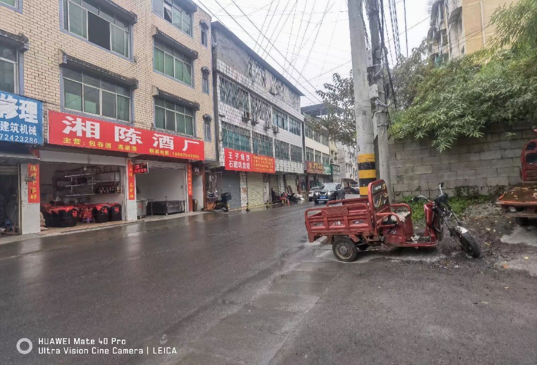 六角亭,南门宅基地，大路边无小路5