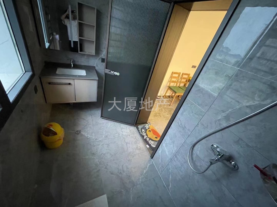 蕲春县杨树畈精装5室2厅5卫二手房出售3
