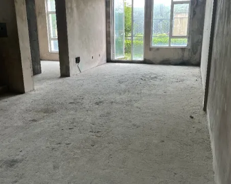 剑桥皇家5室3厅3卫毛坯