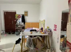 毛坯1室1厅1卫1阳台地铁沿线，交通便利，舒适宜居