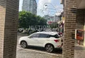 商铺位置人流量大，带租出售2