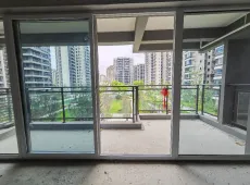 经开区|万为融信玺园一期4室2厅2卫出售|买房租房佣金全返