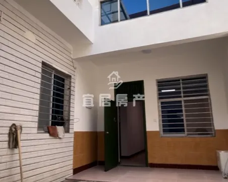 梅湾4室2厅1卫朝南普通