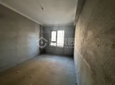 梁园区|中骏雍景台3室2厅2卫出售