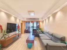 高州市|东方新城4室2厅2卫出售