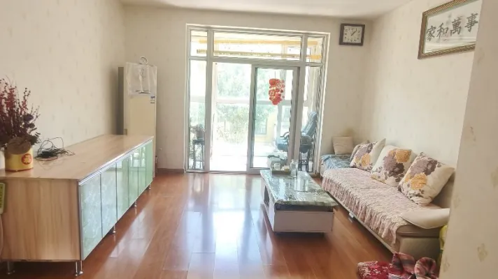 李哥庄镇中心！聚福源二期！一楼！27万！装修！可拎包入住！！