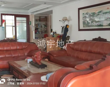 山水国际5室3厅2卫朝南豪装