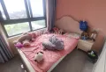 金科精装标准四房，可以拎包入住。7