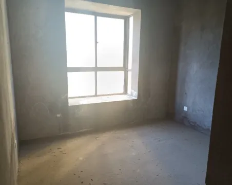 江璟苑3室2厅2卫毛坯