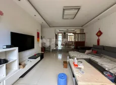 新建区|城开国际学园4室2厅2卫出售