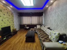 西峰区|粮油议价公司家属楼_东大街8号3室2厅1卫出售|买房租房佣金全返