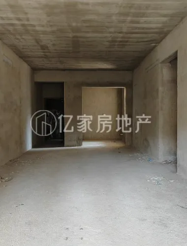 万盛湖景出售房源