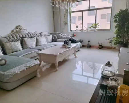 联建花园3室2厅1卫精装