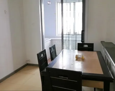 政和街3室2厅1卫朝南北普通
