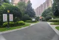 111㎡河畔明珠紧邻地铁，公交便利9