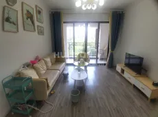 东兴区|龙湾半岛3室2厅1卫出售
