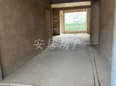 泸西县|锦绣华城4室2厅2卫出售