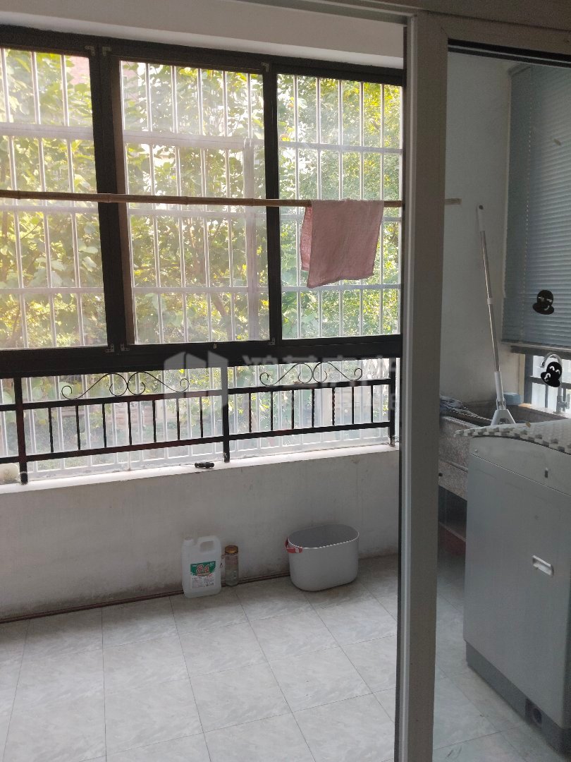 正荣大湖之都西水滨,经典3室2厅1卫1阳台南户全明普通两证齐全2