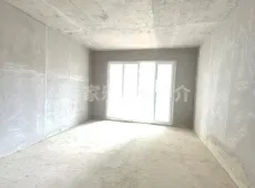 龙里县|麒龙滨江镜4室2厅2卫出售|买房租房佣金全返