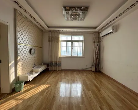 依泉庭苑2室2厅1卫精装
