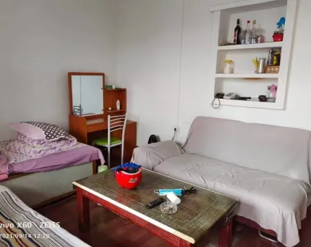 10区八治1室1厅1卫普通
