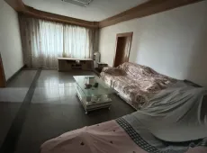 汇川区|浩鑫大厦4室2厅1卫出售|买房租房佣金全返