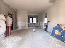 龙里县|老场坝4室2厅2卫出售|买房租房佣金全返
