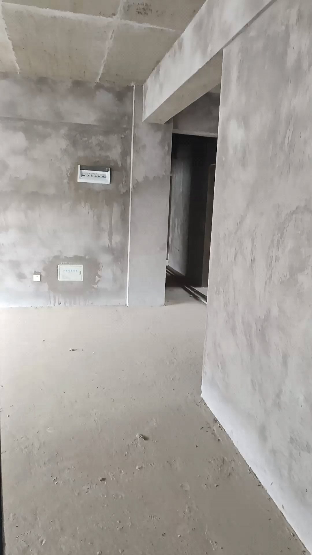 麒麟区南片区毛坯4室2厅2卫二手房出售1