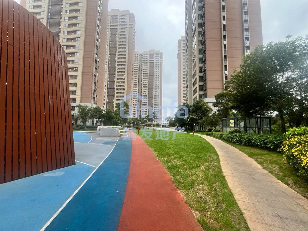 麒麟区东片区精装3室2厅2卫二手房出售16