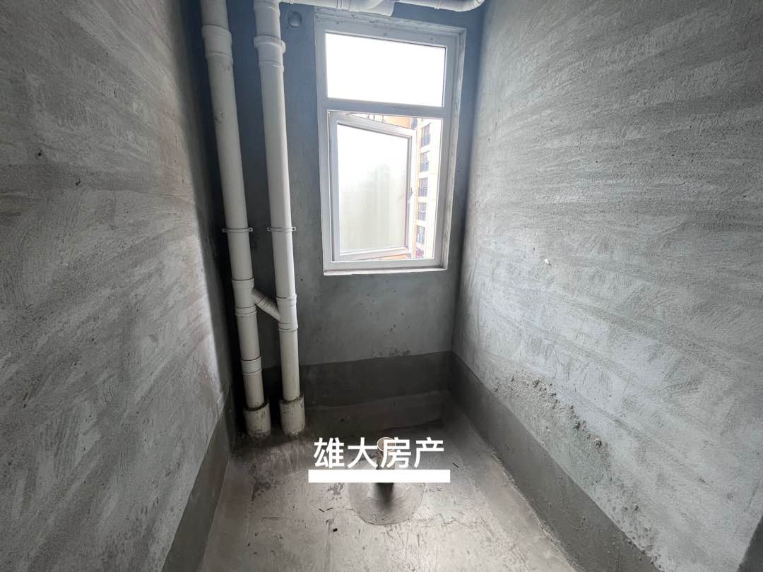 山水龙城,精品好房，楼层好，视野广，山水龙城3室2厅2卫2阳台南北！9
