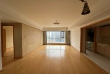 东南向、纯空房两居出租