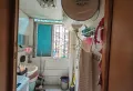 有3楼5楼7楼，房子是4个卧室的产权齐全，有抵押贷款8