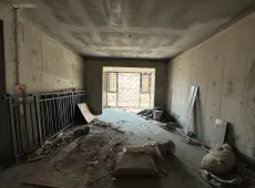 右江区|路桥锦绣广场4室2厅2卫出售