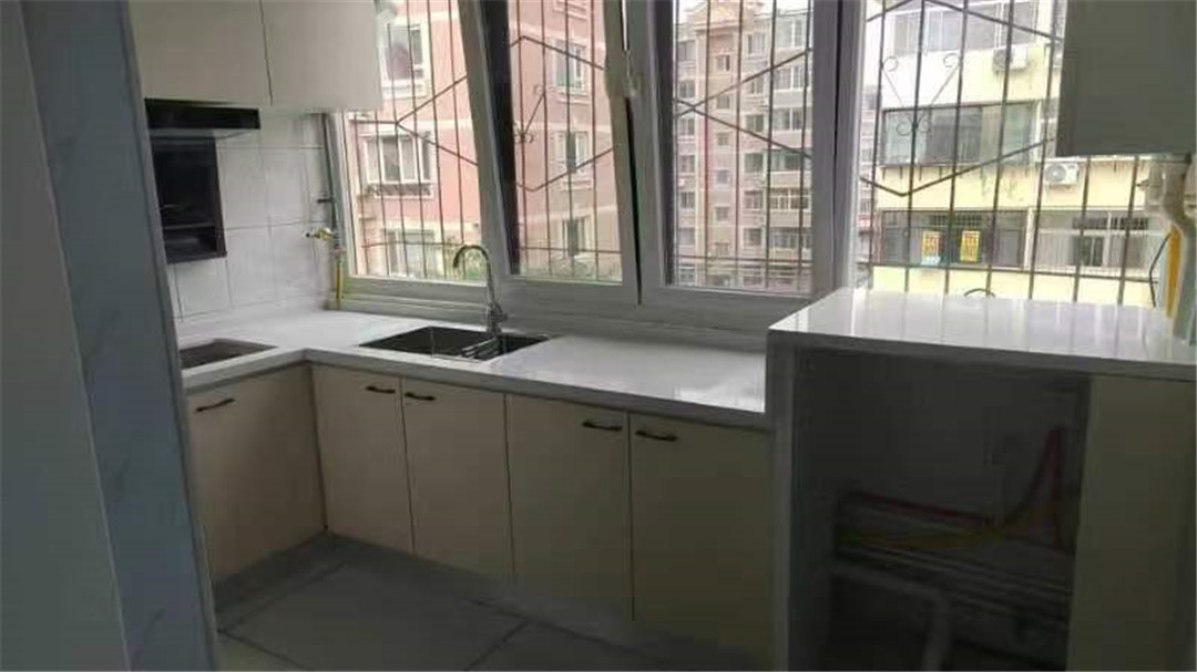 新华村,2室1厅1卫1阳台75㎡,阔绰客厅,超大阳台5
