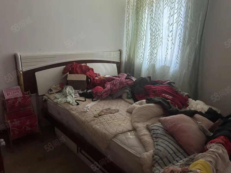 麒麟区城中普通4室2厅2卫二手房出售8