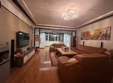 城区|都市骏景4室2厅2卫出售|买房租房佣金全返